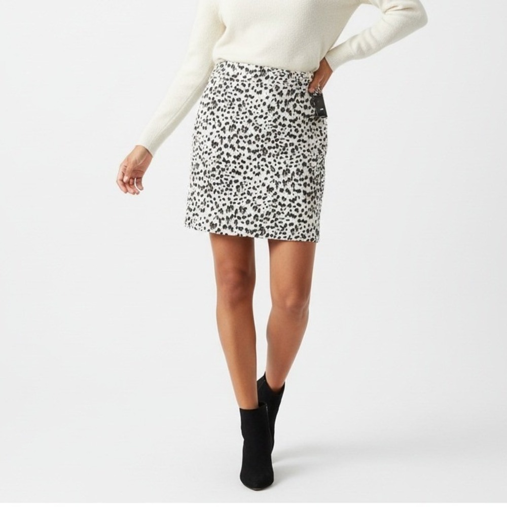 LOFT Women Skirt Cheetah Print Jacquard Textured Mini‎ Workwear Casual Size L